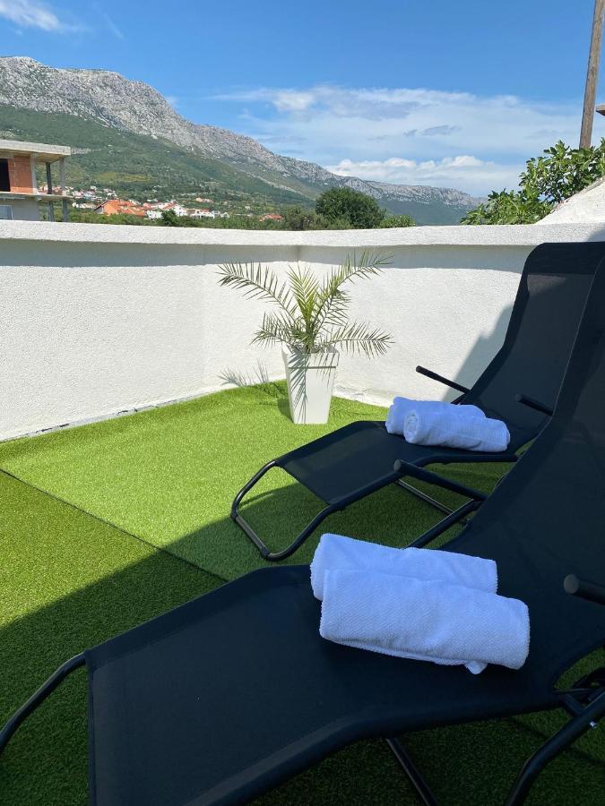 Apartment Milena Kastela Mit Whirlpool Kültér fotó