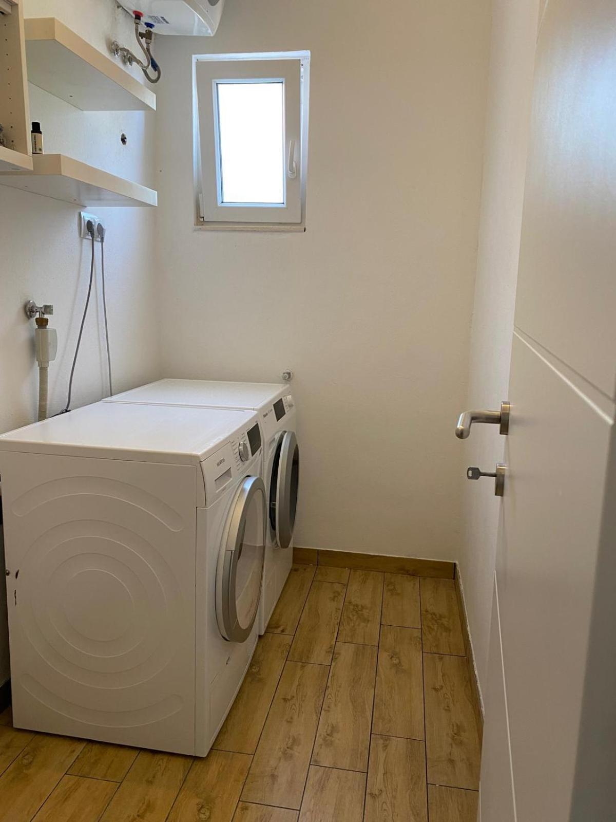 Apartment Milena Kastela Mit Whirlpool Kültér fotó